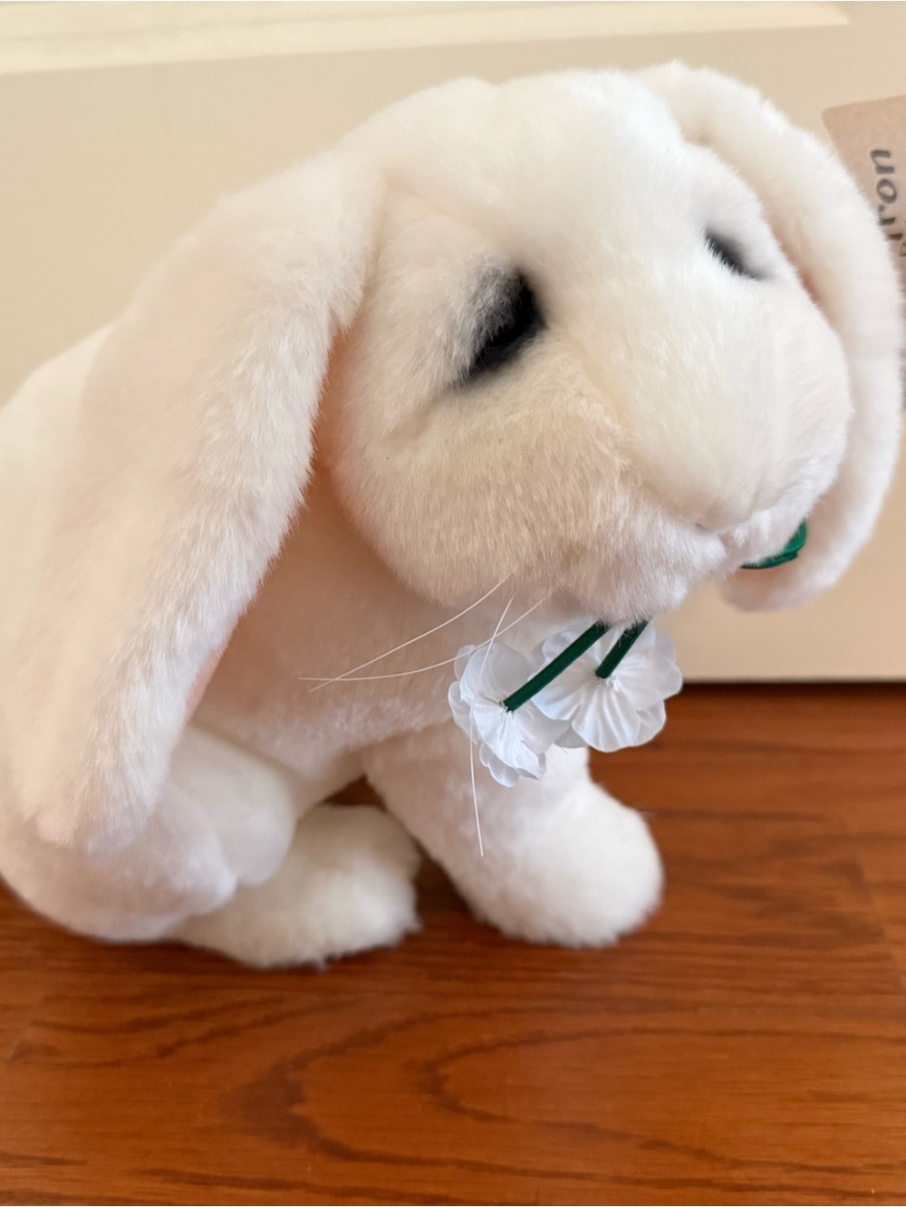 Dakin Lou Rankin Friends Byron White Rabbit Plush Flowers With Original Tag